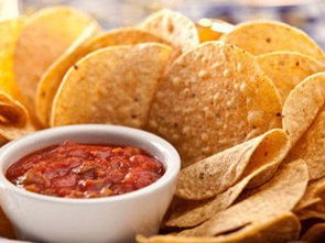 嬰幼兒飲食安全指南 需警惕的食品與家庭設備隱患